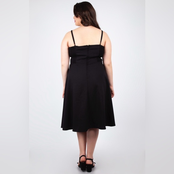 Voodoo Vixen Layla Cherry and Daisy Flared Dress - Picture 4 of 12